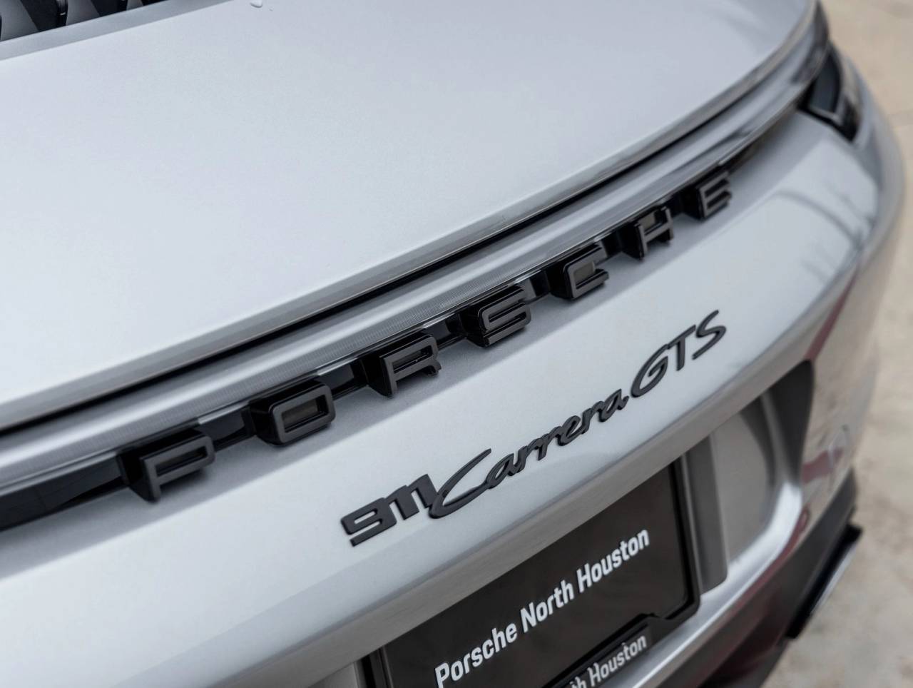 2022 Porsche 911 911 Carrera GTS Cabriolet (MY22)