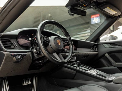 2022 Porsche 911 911 Carrera GTS Cabriolet (MY22)