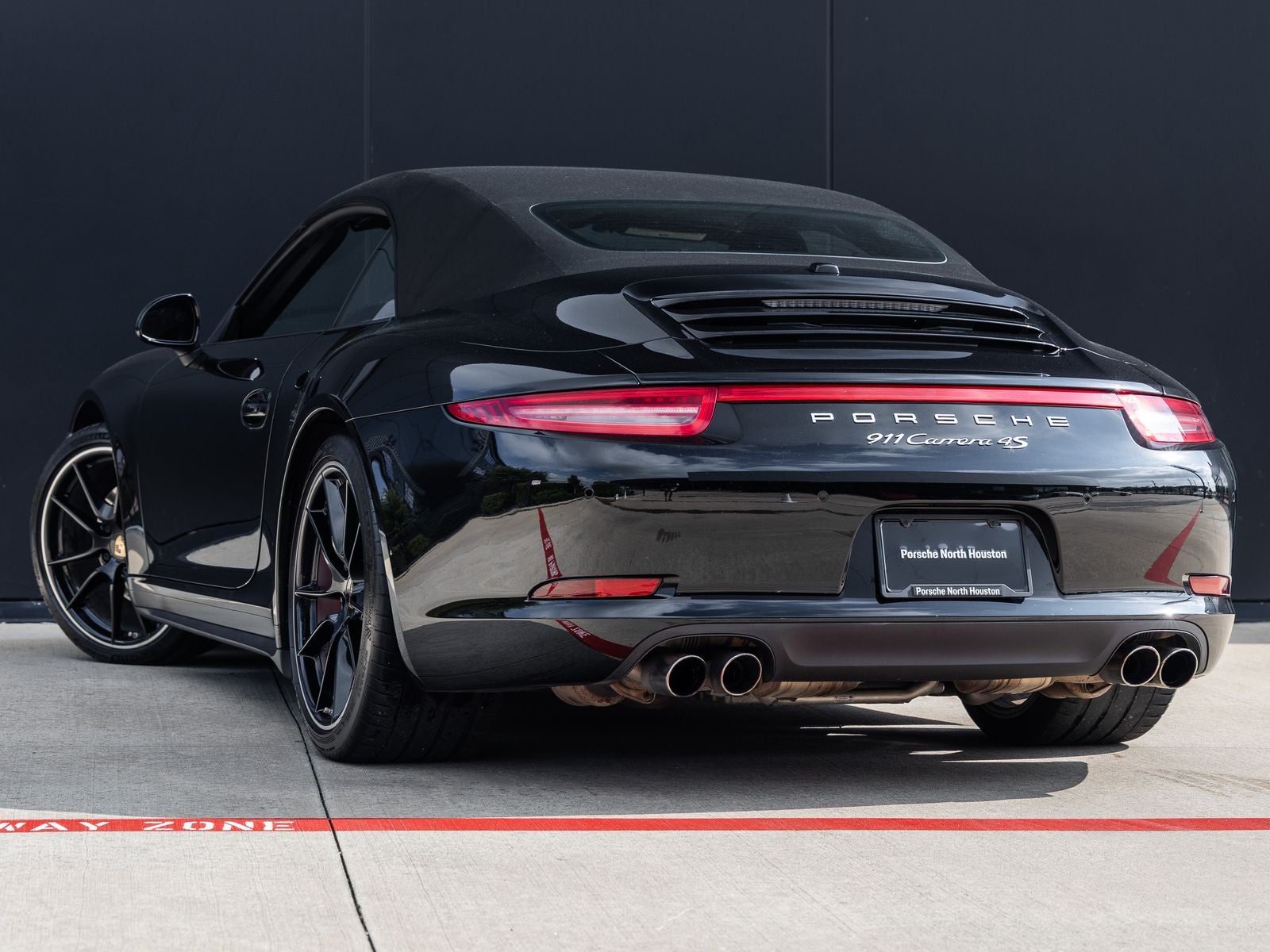 2013 Porsche 911 Carrera 4S Cabriolet