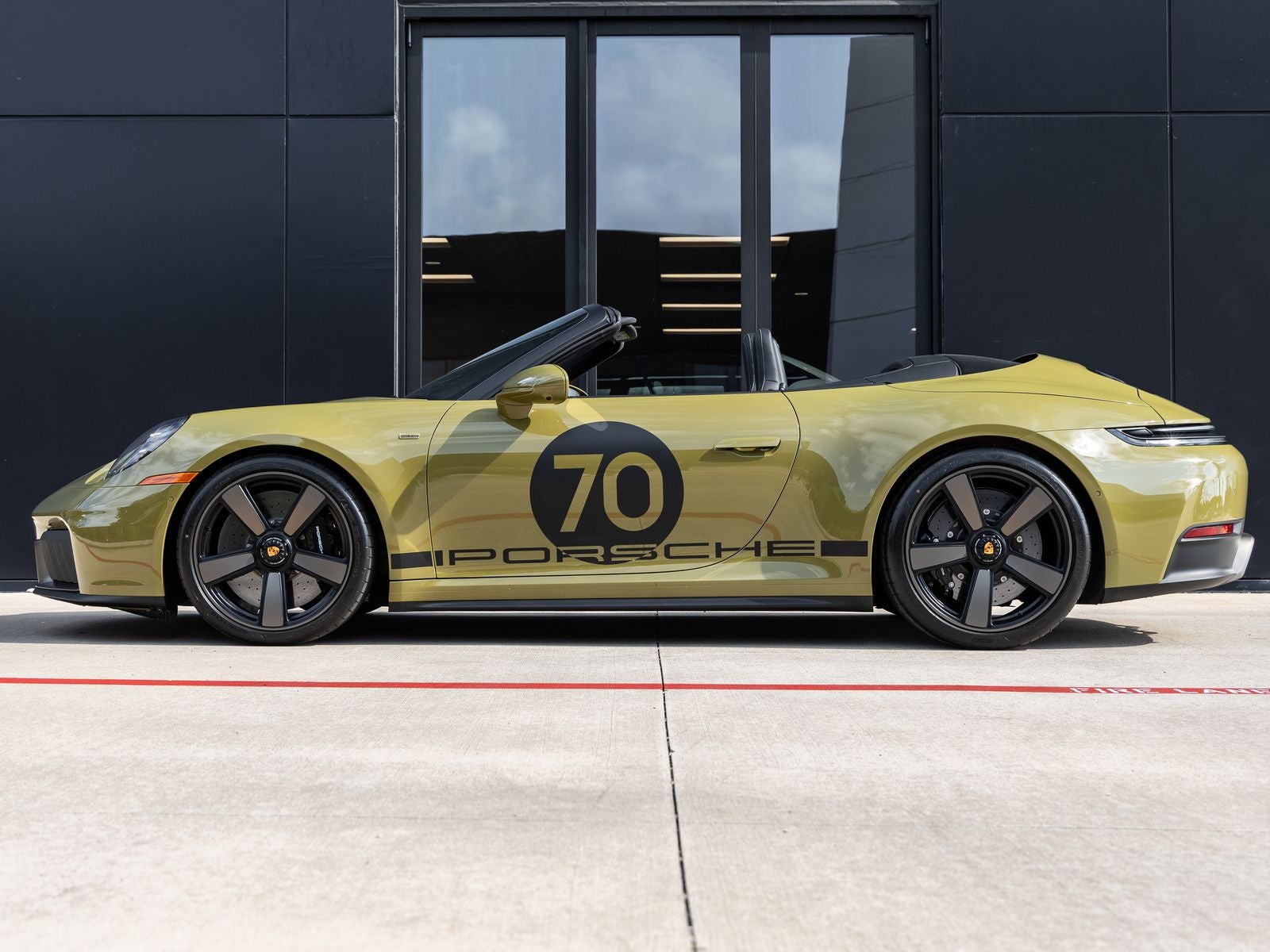 2026 Porsche 911 911 Spirit 70