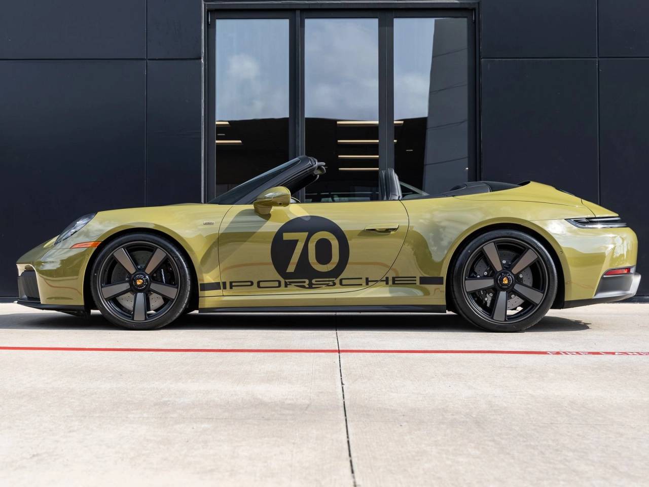 2026 Porsche 911 911 Spirit 70