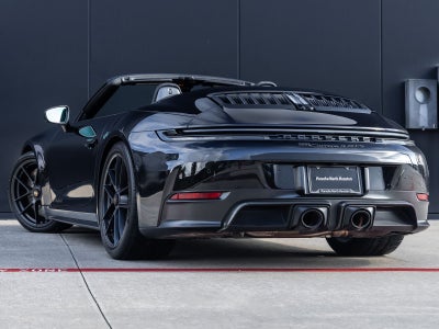 2026 Porsche 911 Carrera 4 GTS Cabriolet