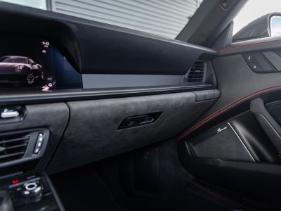 2026 Porsche 911 Carrera 4 GTS Cabriolet