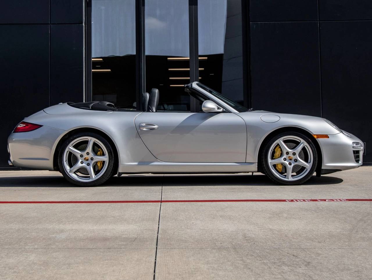 2010 Porsche 911 911 Carrera S Cabriolet