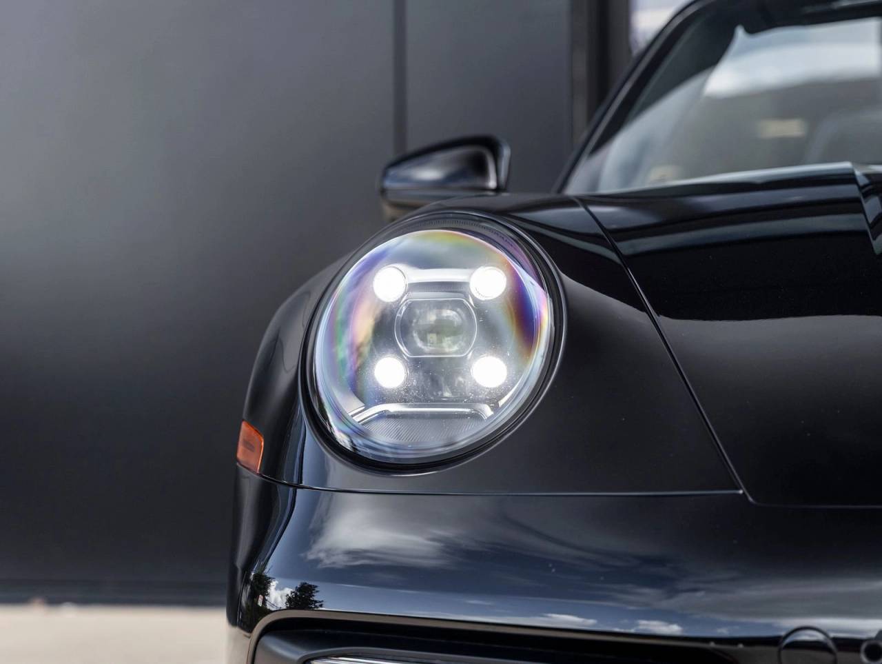 2020 Porsche 911 Carrera 4S Cabriolet