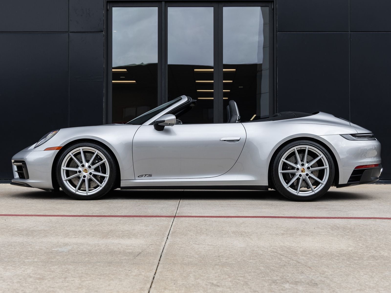 2024 Porsche 911 911 Carrera GTS Cabriolet (MY24)