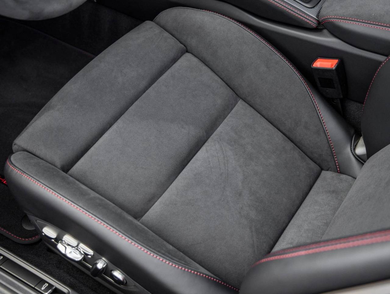 2025 Porsche 718 Boxster 718 Boxster GTS 4.0