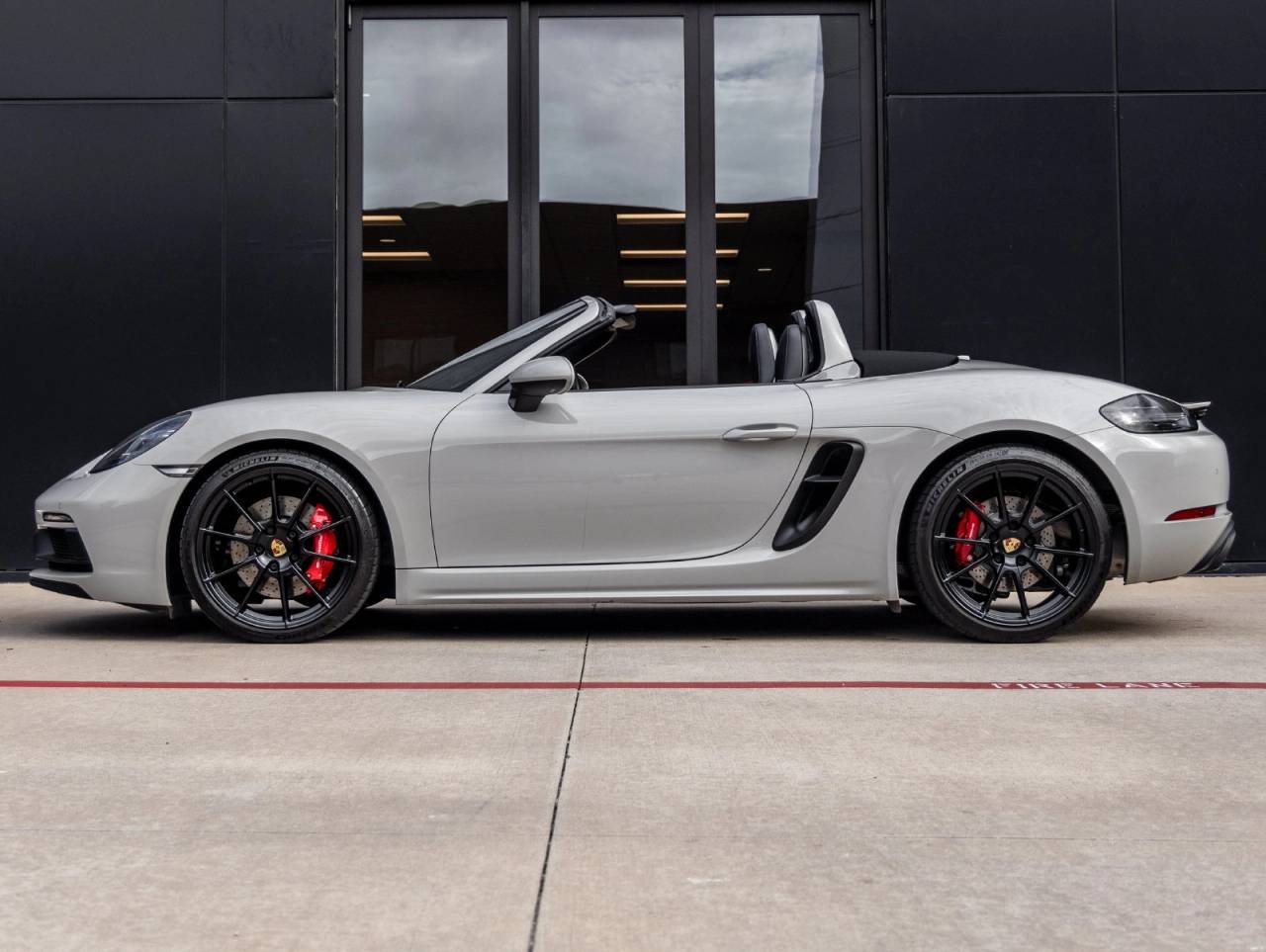 2023 Porsche 718 718 Boxster GTS 4.0