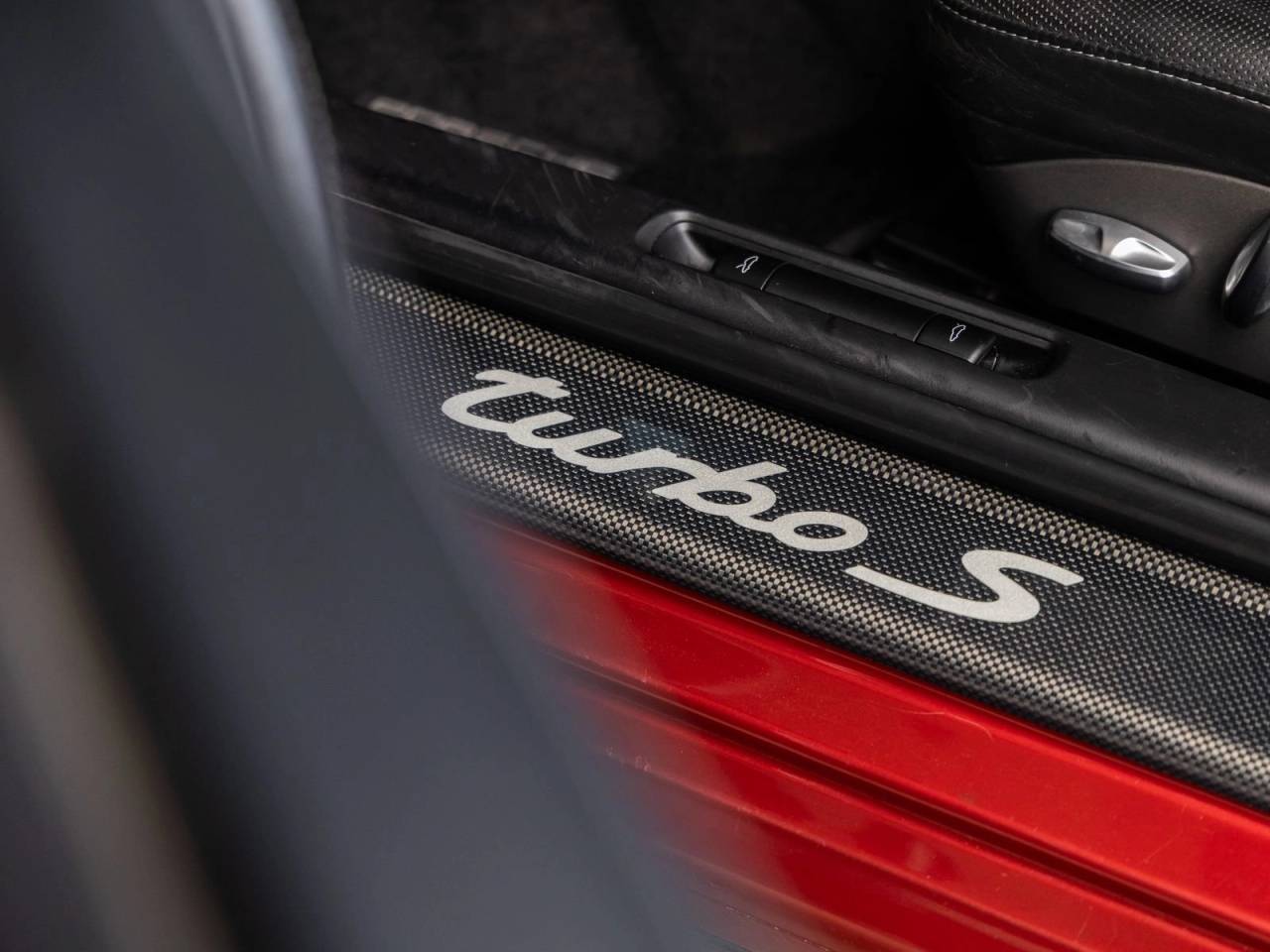 2012 Porsche 911 911 Turbo S Cabriolet