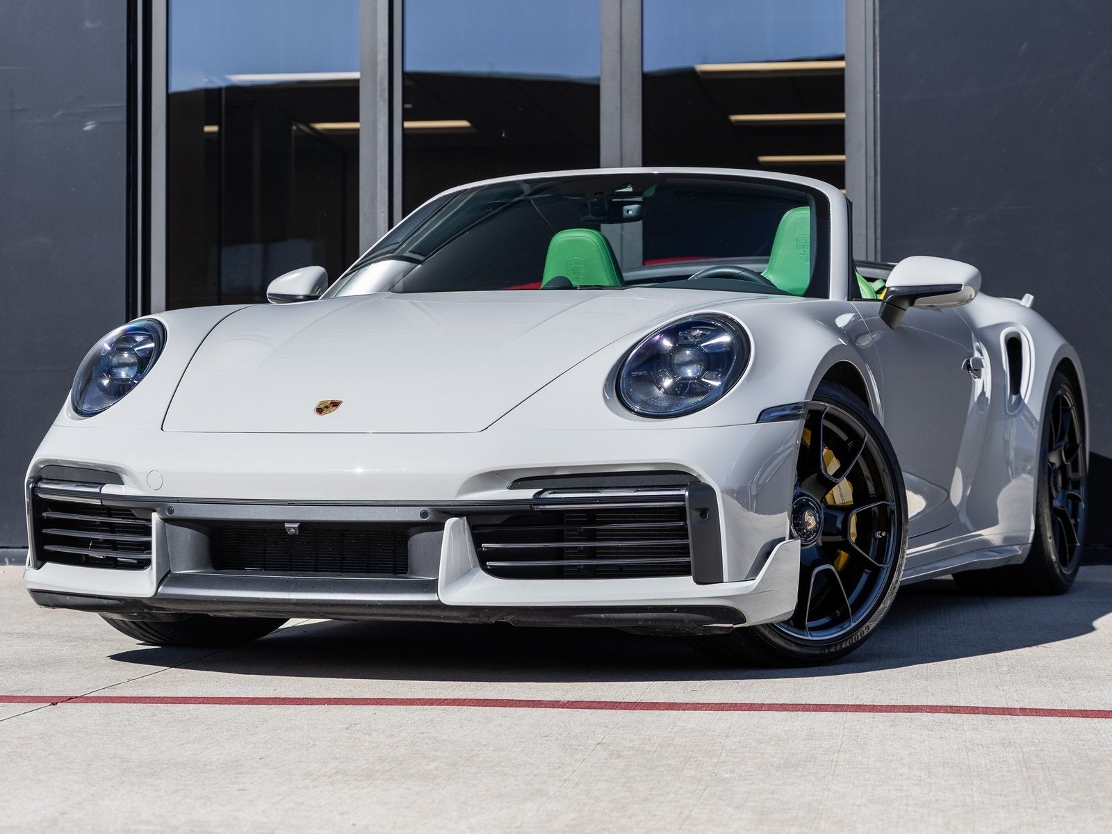 2022 Porsche 911 911 Turbo S Cabriolet (MY22)