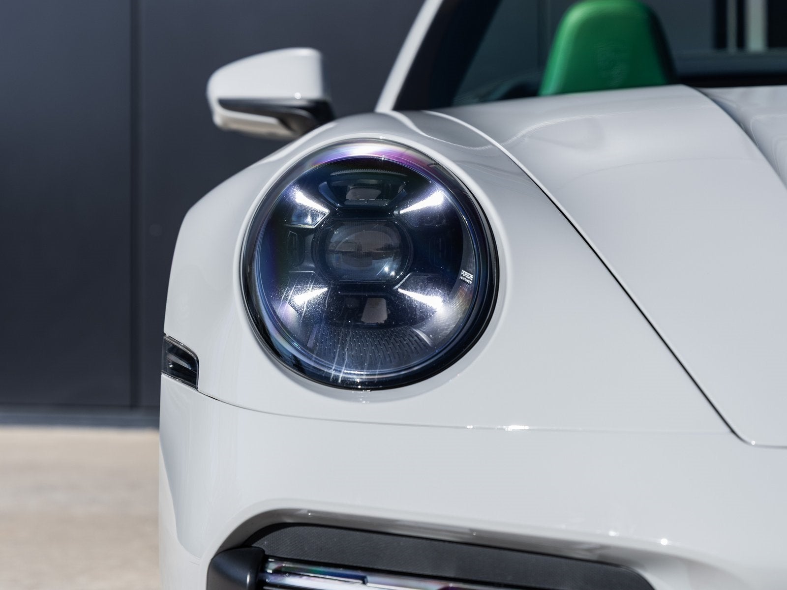 2022 Porsche 911 911 Turbo S Cabriolet (MY22)