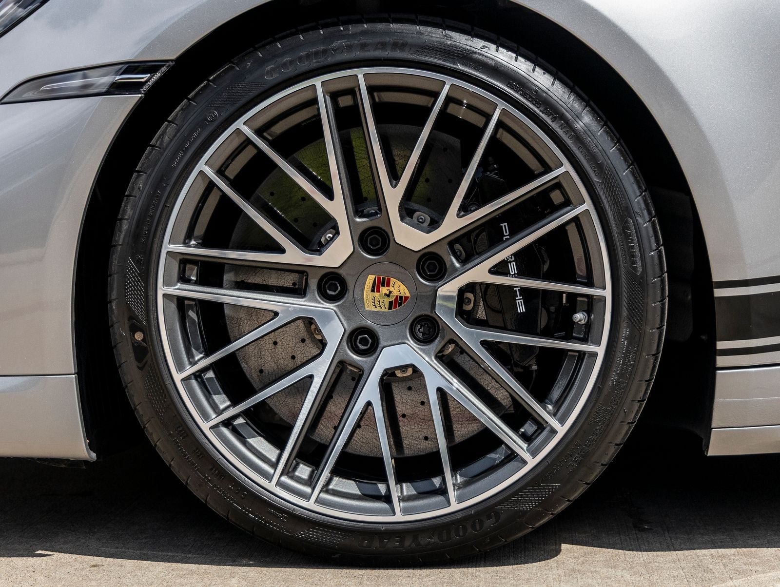 2024 Porsche 911 911 Turbo S Cabriolet (MY24)