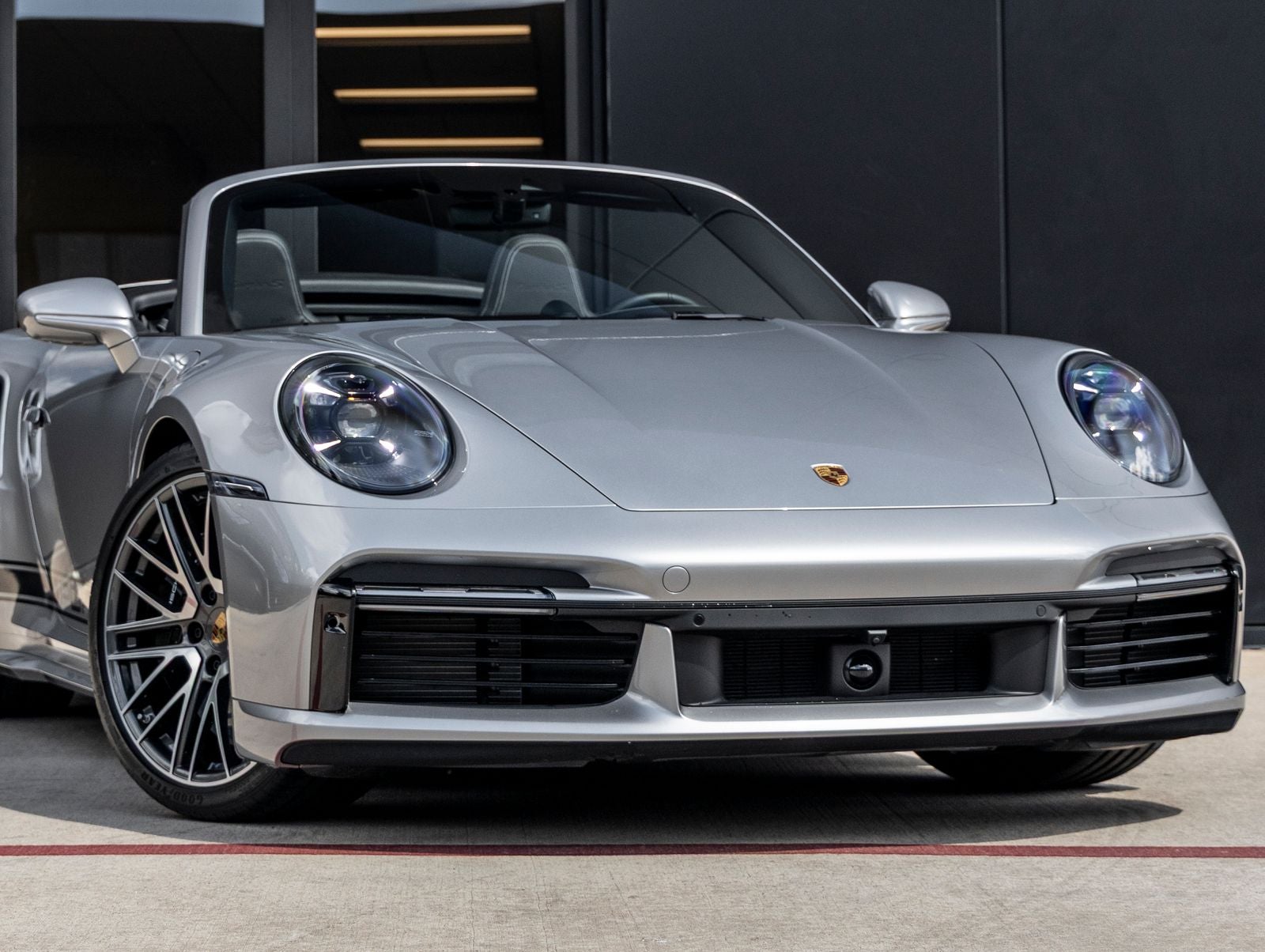 2024 Porsche 911 911 Turbo S Cabriolet (MY24)