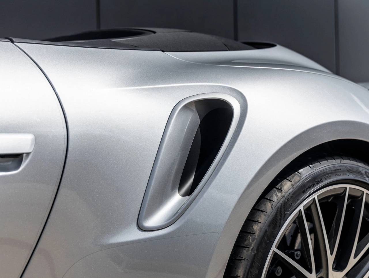 2024 Porsche 911 911 Turbo S Cabriolet (MY24)