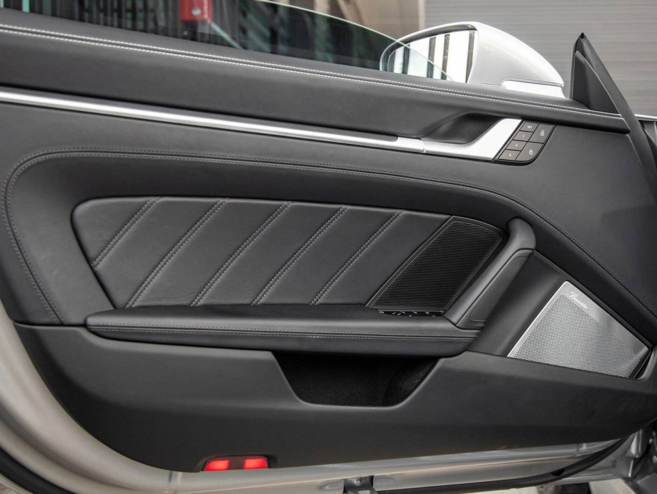 2024 Porsche 911 911 Turbo S Cabriolet (MY24)