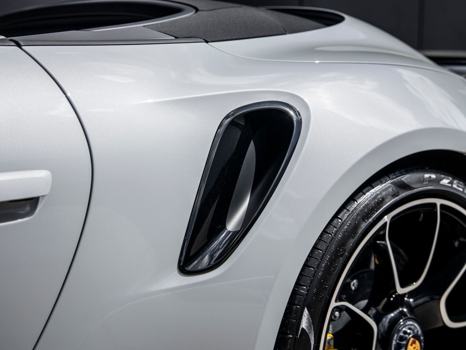 2025 Porsche 911 911 Turbo S Cabriolet