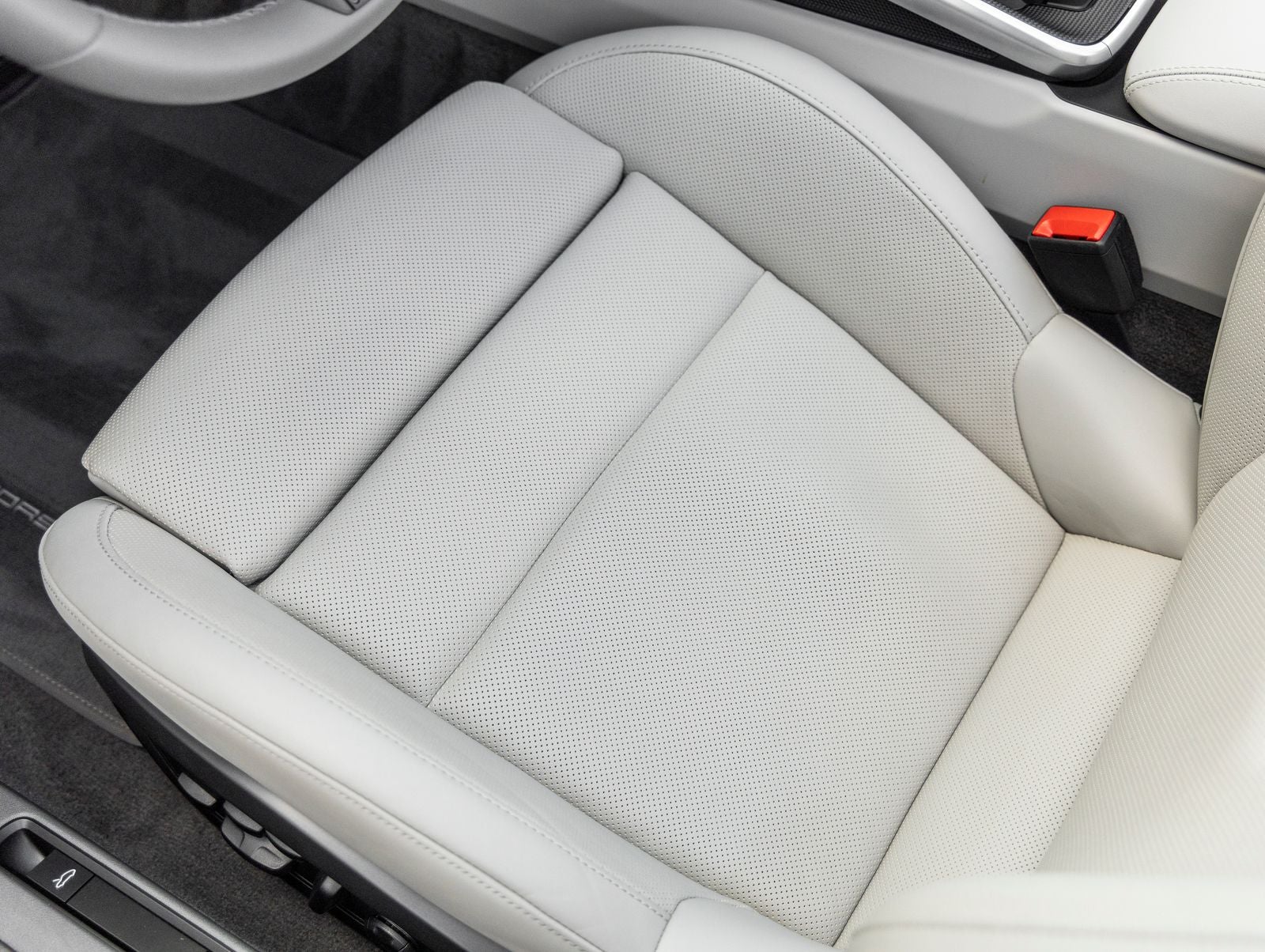 2025 Porsche 911 911 Turbo S Cabriolet