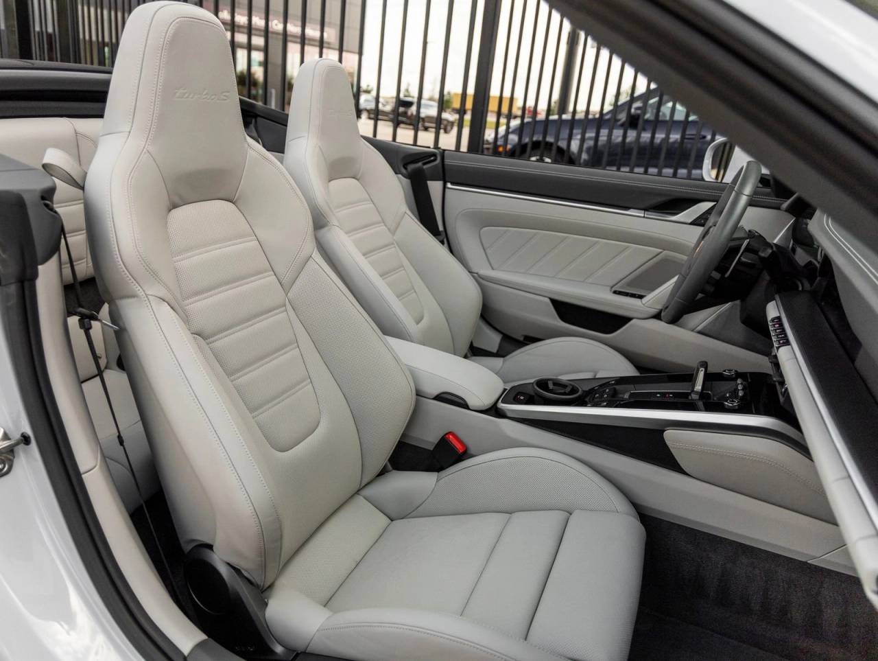 2025 Porsche 911 911 Turbo S Cabriolet