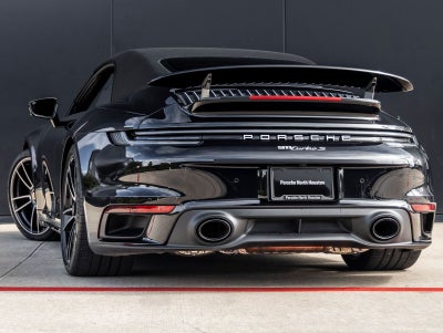 2023 Porsche 911 911 Turbo S Cabriolet (MY23)