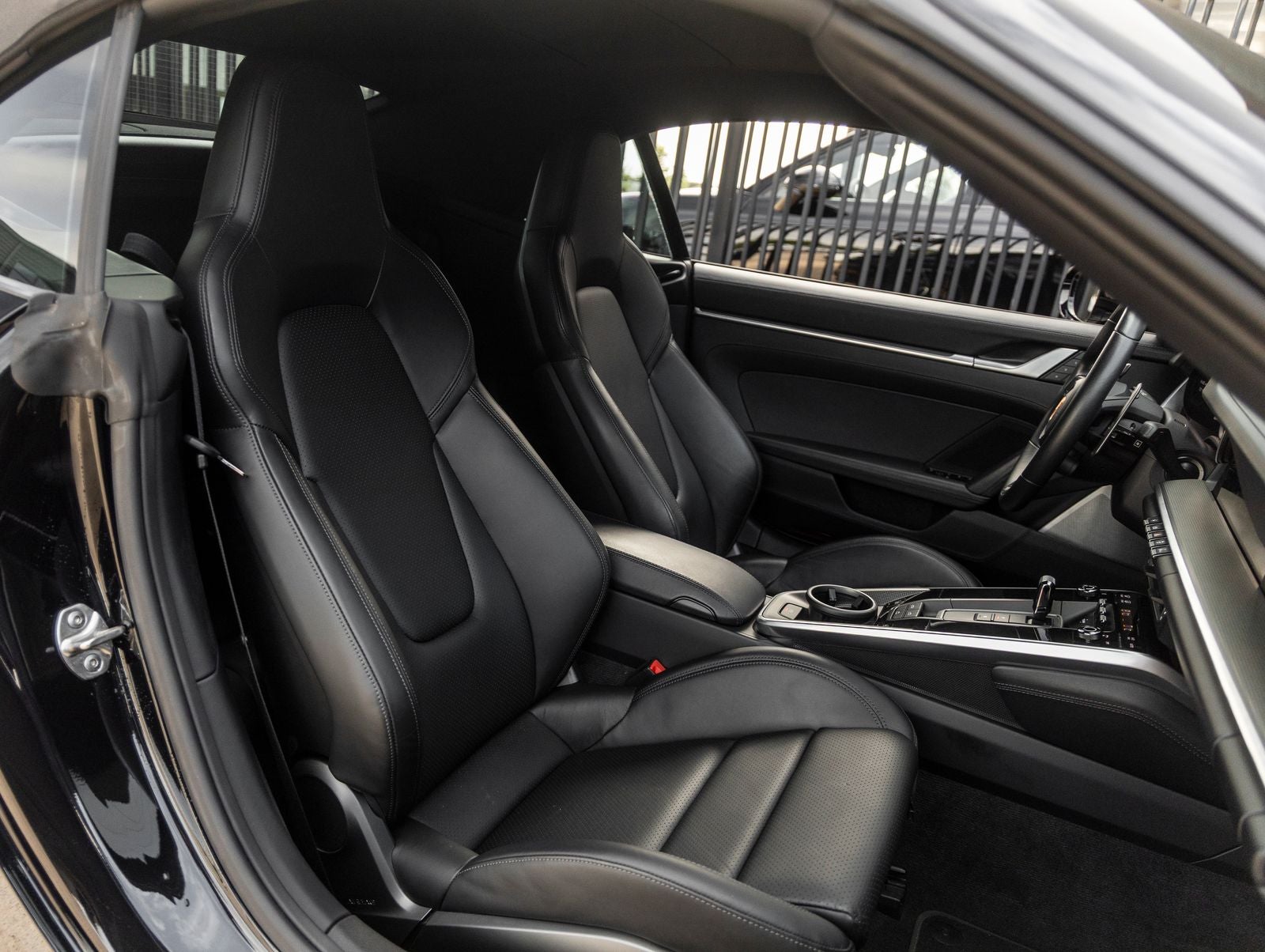 2023 Porsche 911 911 Turbo S Cabriolet (MY23)