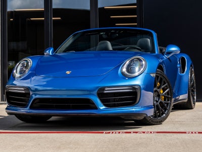 2017 Porsche 911 911 Turbo S Cabriolet