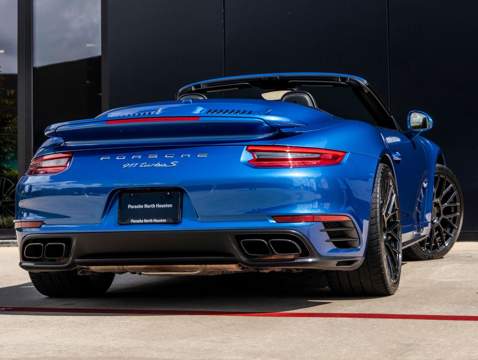 2017 Porsche 911 911 Turbo S Cabriolet