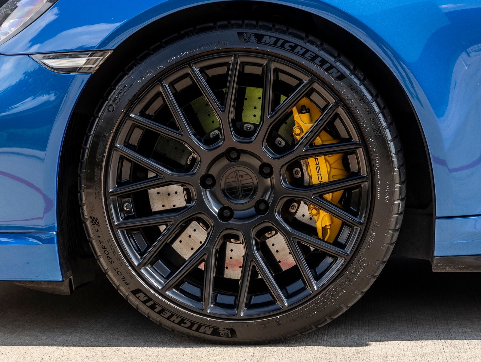 2017 Porsche 911 911 Turbo S Cabriolet