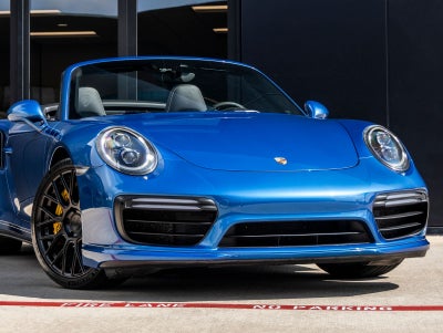 2017 Porsche 911 911 Turbo S Cabriolet