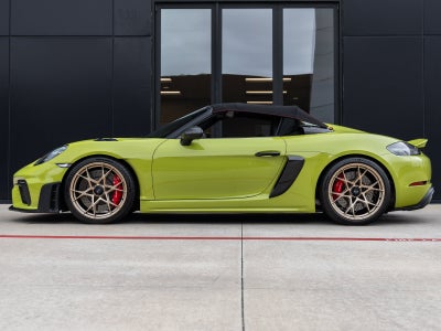 2025 Porsche 718 Spyder RS