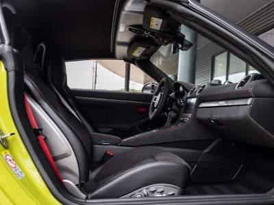2025 Porsche 718 Spyder RS