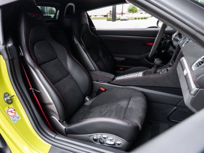 2025 Porsche 718 Spyder RS