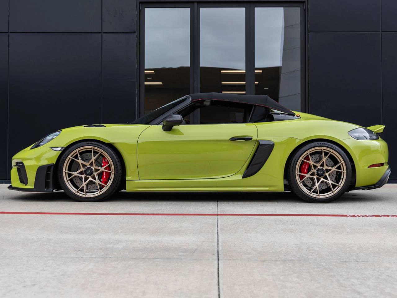 2025 Porsche 718 718 Spyder RS