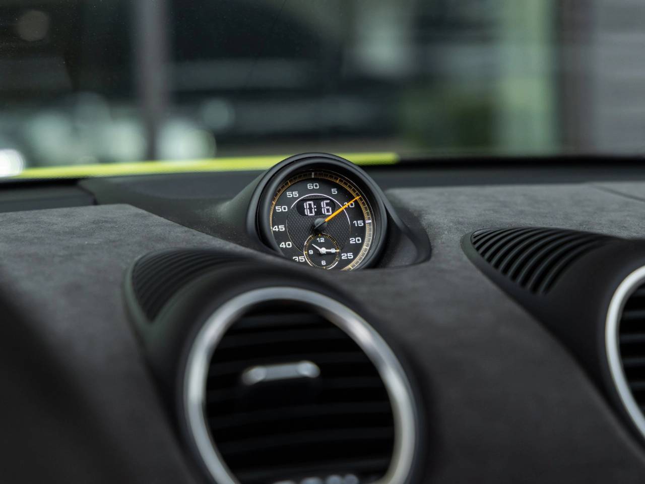 2025 Porsche 718 718 Spyder RS
