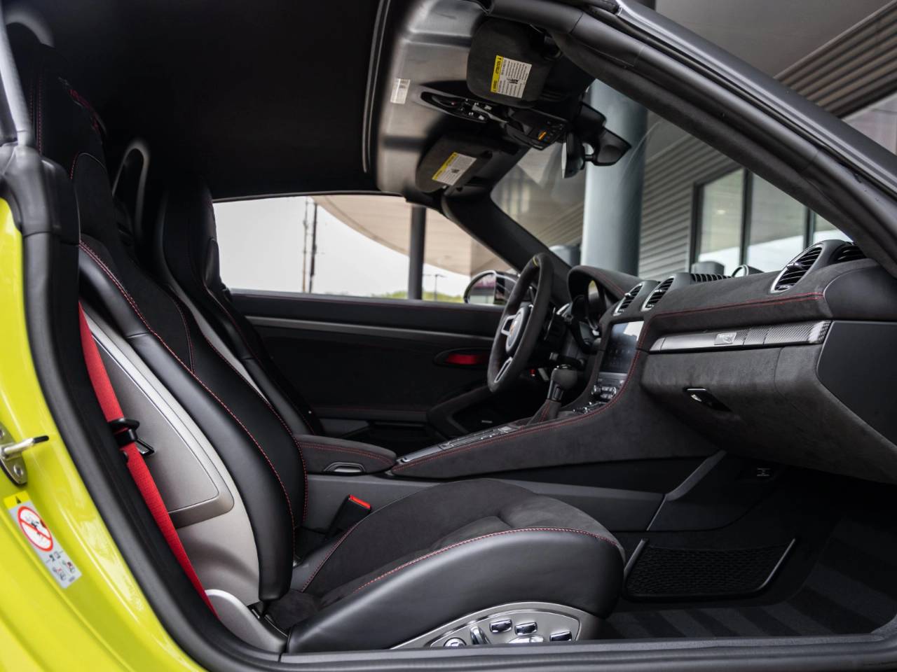 2025 Porsche 718 718 Spyder RS