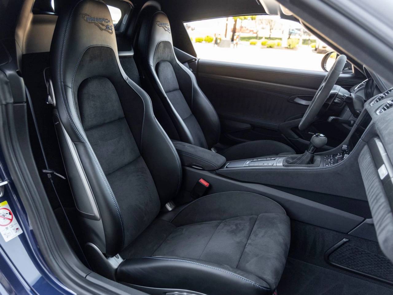 2024 Porsche 718 Spyder RS