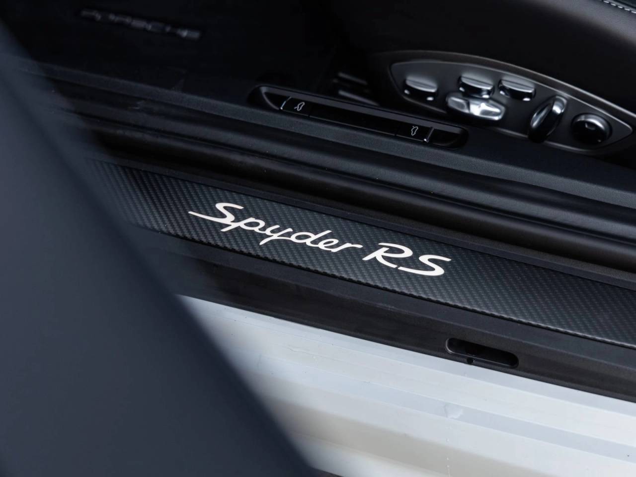 2025 Porsche 718 718 Spyder RS