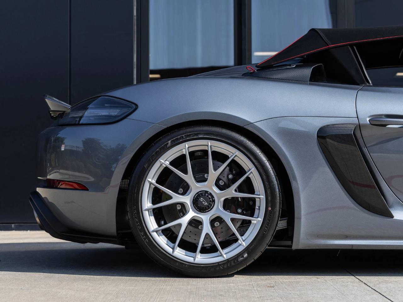 2024 Porsche 718 718 Spyder RS