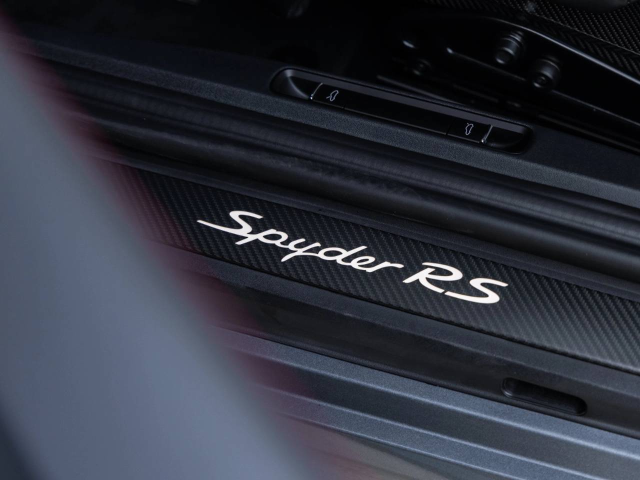 2024 Porsche 718 718 Spyder RS
