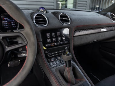 2025 Porsche 718 718 Spyder RS