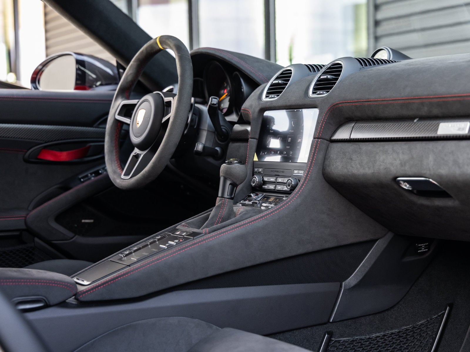 2025 Porsche 718 718 Spyder RS