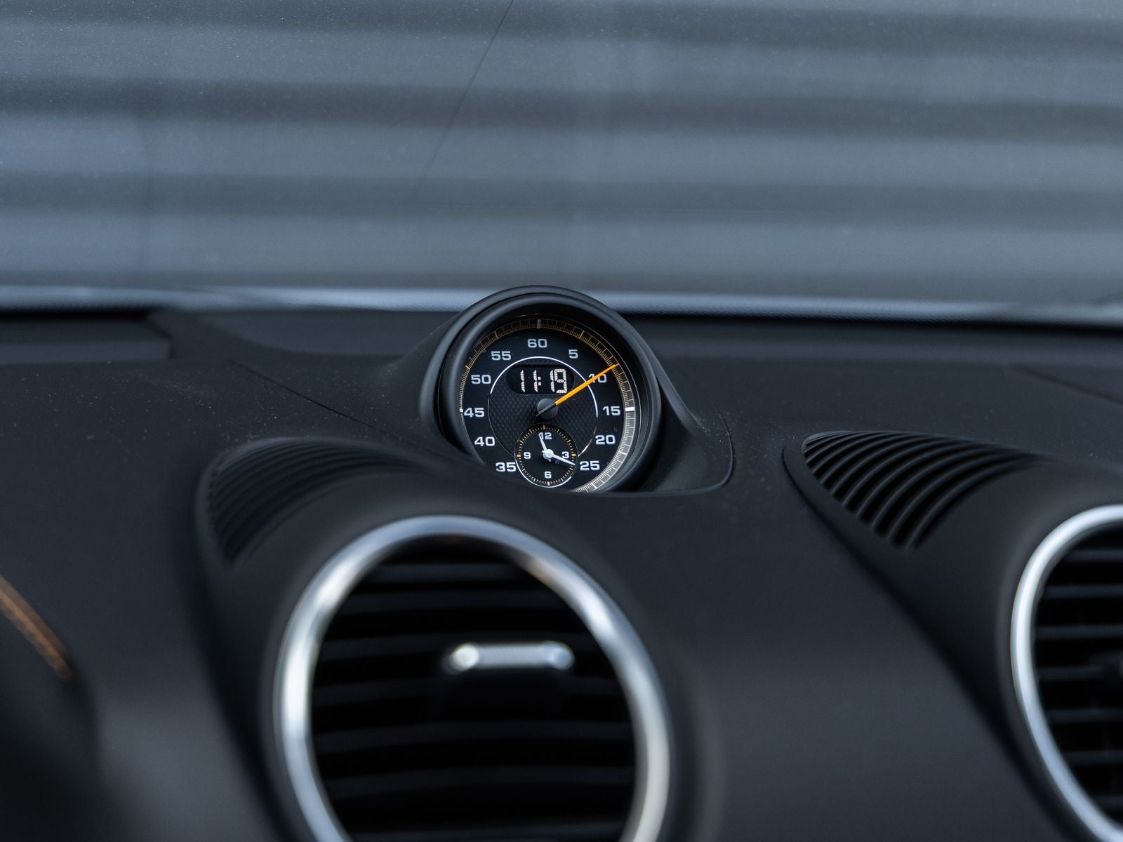 2025 Porsche 718 Spyder RS