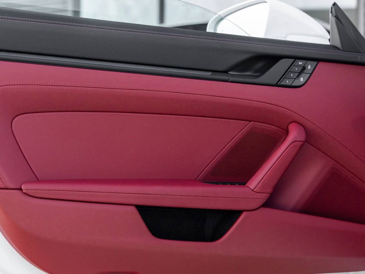 2026 Porsche 911 Carrera S Cabriolet