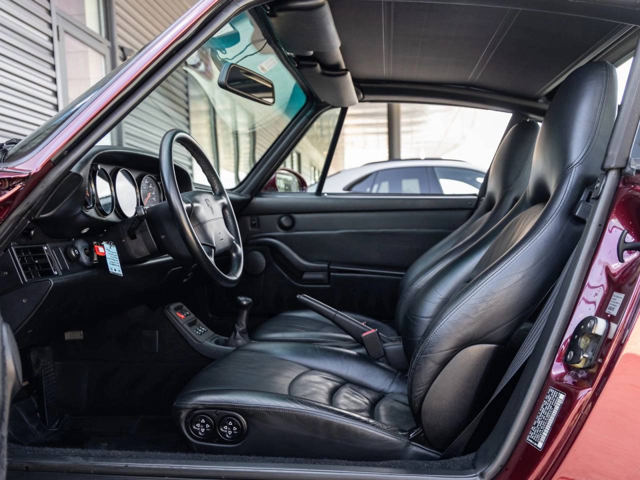 1997 Porsche 911 Carrera Targa