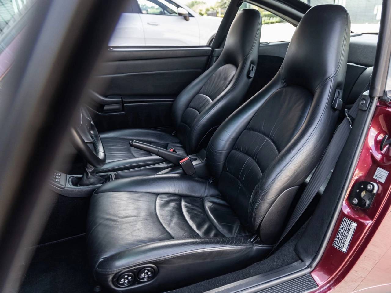 1997 Porsche 911 Carrera Targa