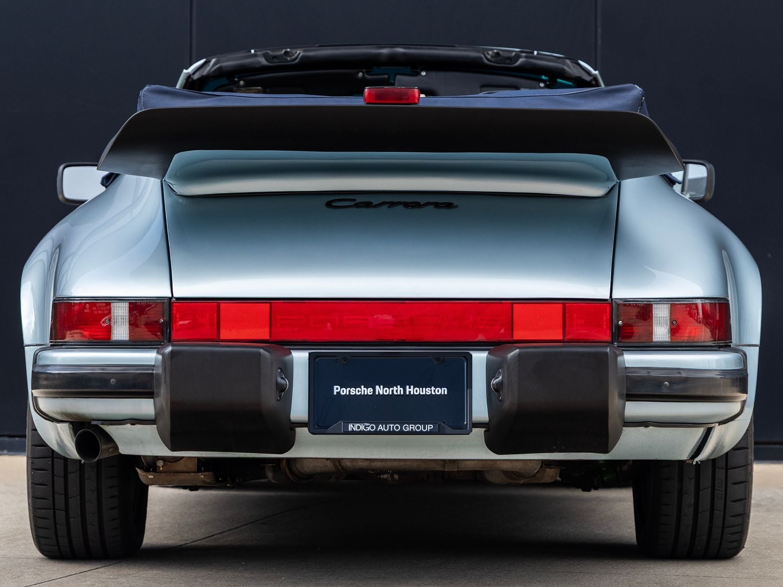 1988 Porsche 911 Carrera Cabriolet