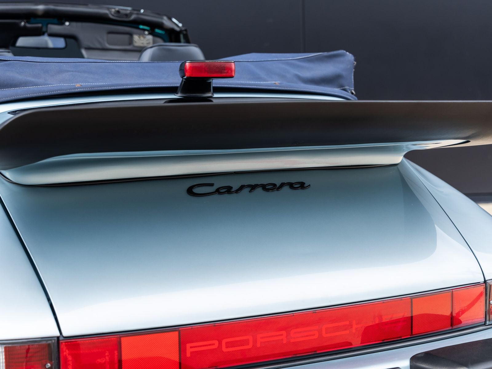 1988 Porsche 911 Carrera Cabriolet