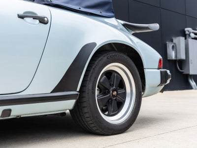 1988 Porsche 911 Carrera Cabriolet
