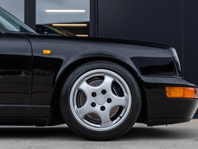 1992 Porsche 911 Carrera 2
