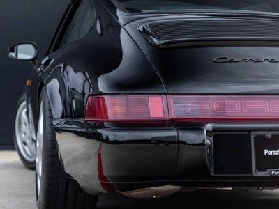 1992 Porsche 911 Carrera 2