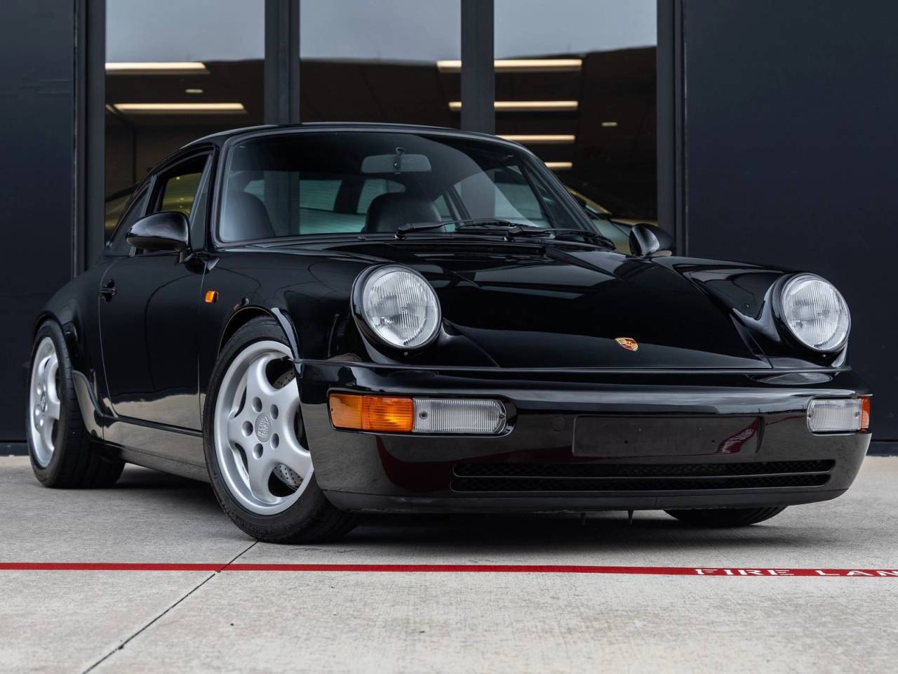 1992 Porsche 911 Carrera 2